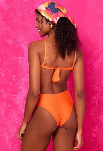 TOP-GABI-COM-REGULADOR-E-CALCINHA-HOT-BEATRIZ--5-